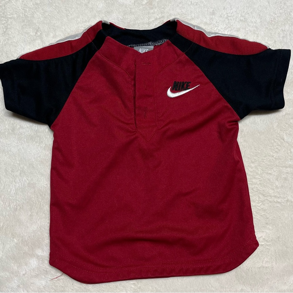 Nike Kids Red and Black Short Sleeve Baseball Tee